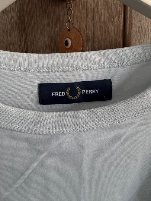 Μπλούζα Fred Perry γαλάζια, φωτογραφία 2