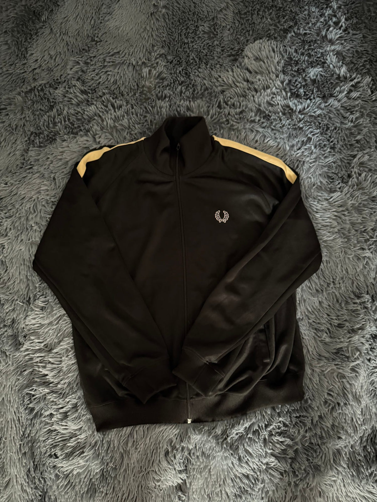 Ζακέτα φόρμας Fred Perry μαύρη, φωτογραφία 2
