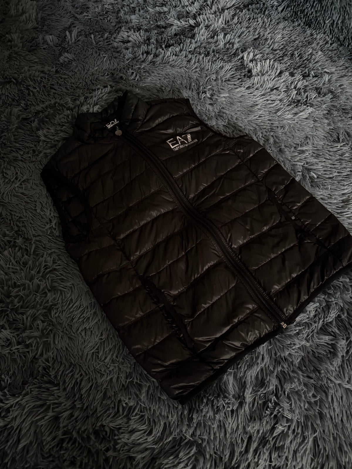 Αμάνικο EA7 μπουφάν puffer Emporio Armani μαύρο, φωτογραφία 4