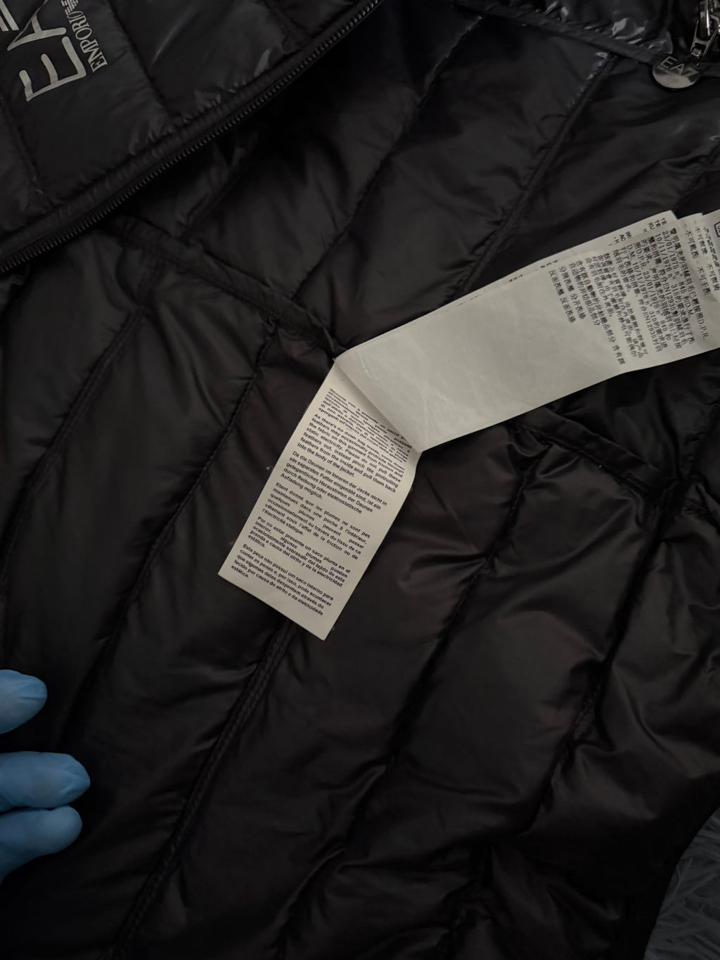 Αμάνικο EA7 μπουφάν puffer Emporio Armani μαύρο, φωτογραφία 9