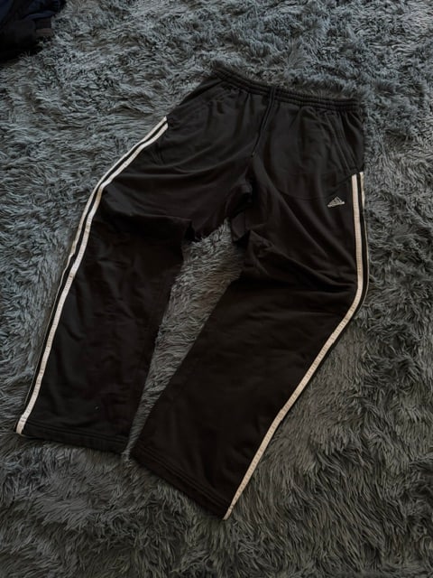 Παντελόνι φόρμας Adidas μαύρο ίσιο, φωτογραφία 3
