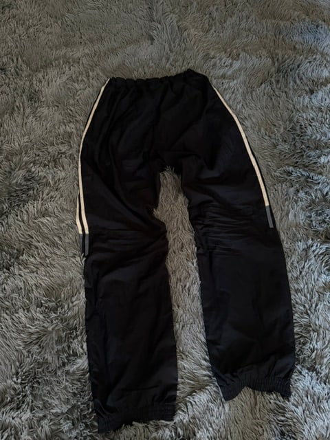 Παντελόνι φόρμας Adidas μαύρο με λευκές ρίγες, φωτογραφία 6