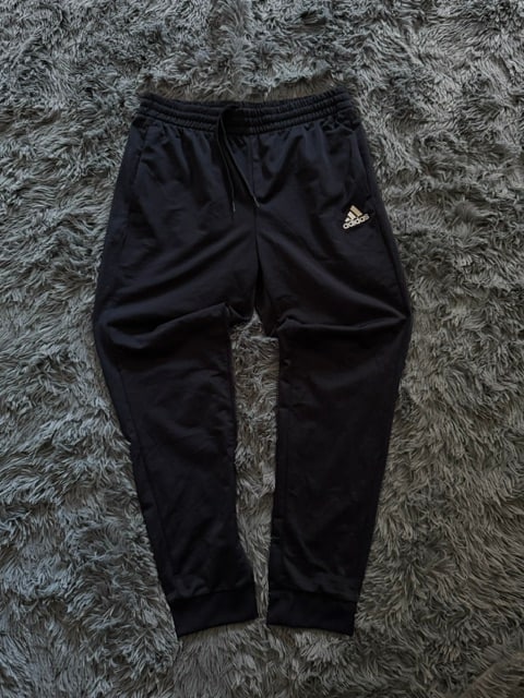 Παντελόνι φόρμας Adidas σκούρο μπλε, μπροστινή όψη, άριστη κατάσταση