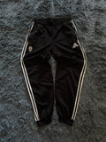 Παντελόνι φόρμας Adidas Juventus μαύρο, μπροστινή όψη, καλή κατάσταση