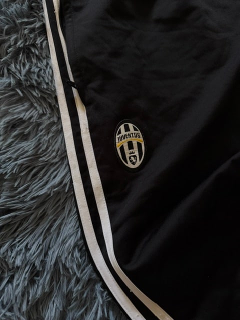 Παντελόνι φόρμας Adidas Juventus μαύρο, φωτογραφία 4