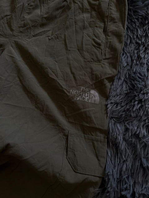 Παντελόνι cargo The North Face χακί, φωτογραφία 2